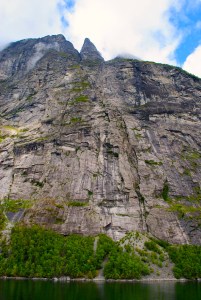 8.27 Geiranger ferry 15